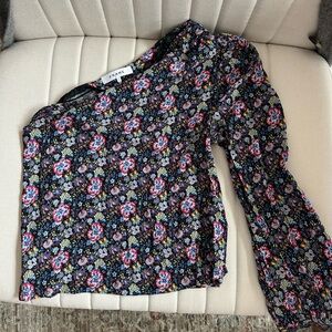 Floral One-Sleeve Blouse